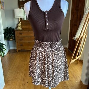 H&M Brown and Cream Floral Shorts and Brown Top Size XS